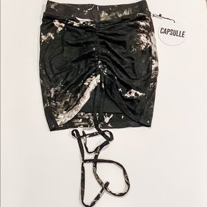 Dolls Kill Capsulle Tie Dye Cinched Mini Skirt Small Black White Cream